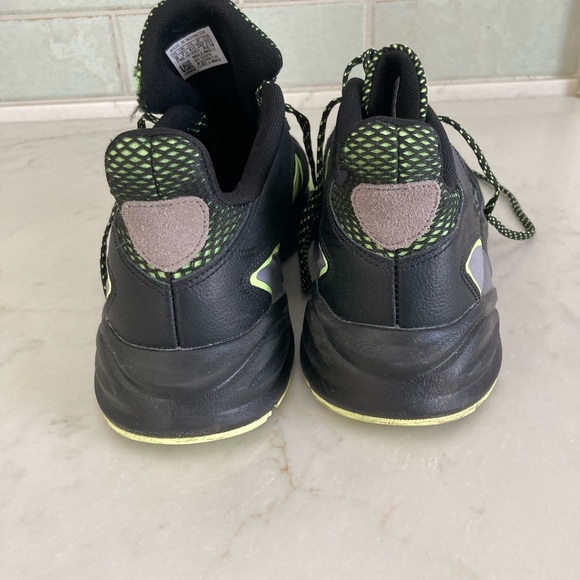 Men’s adidas cloudfoam shoes - Picture 3 of 4